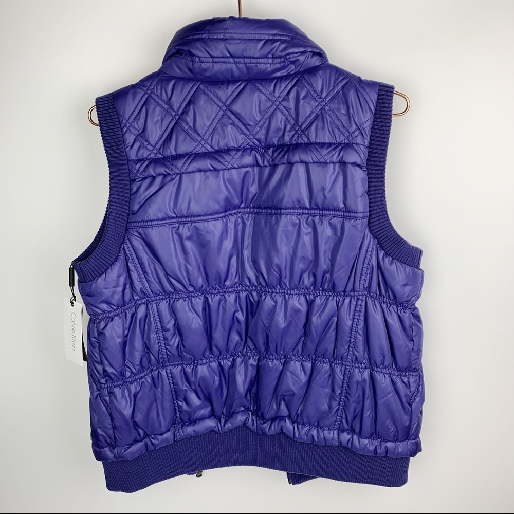 Calvin Klein Performance Puffer Vest - Picture 2 of 10